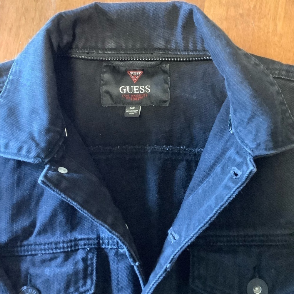 GUESS Jean Jacket. Size S - Picture 5 of 8